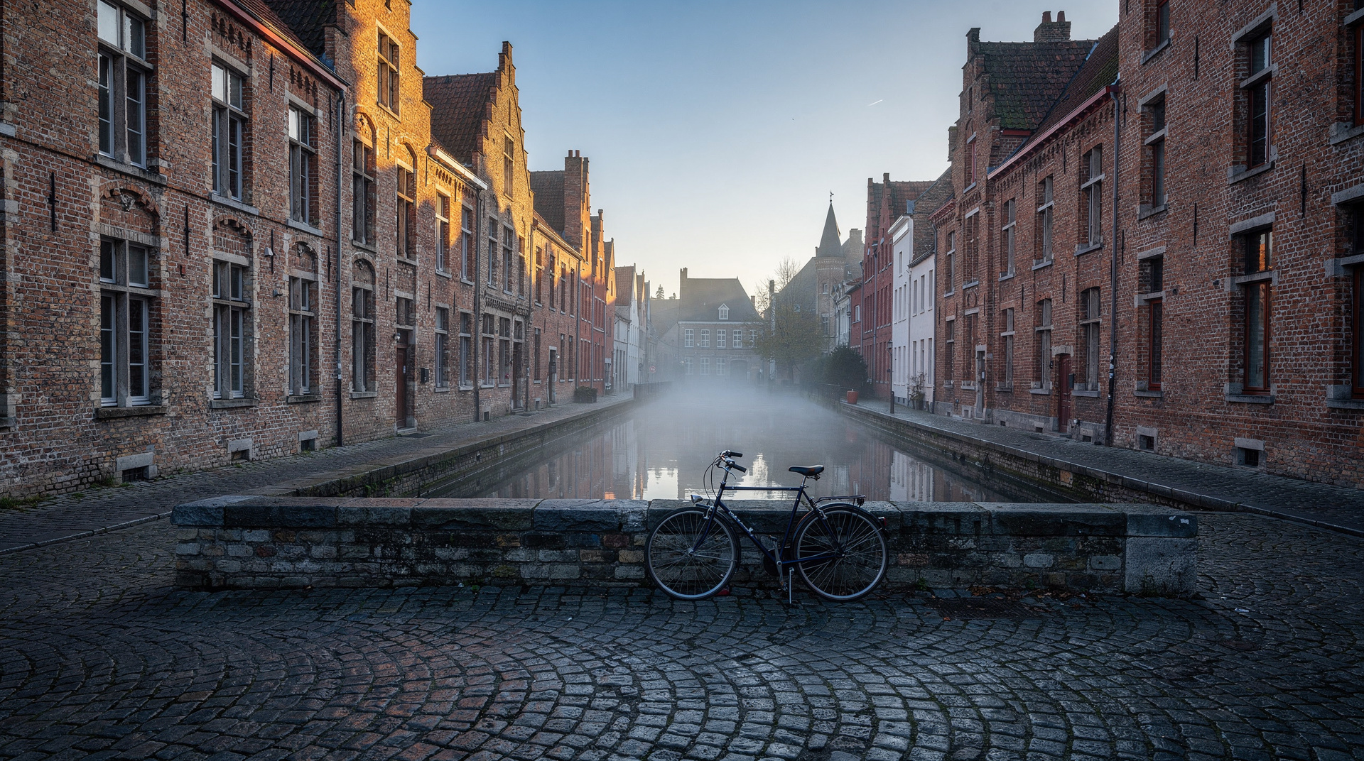 Is the Bruges day trip worth it? Honestly, yes — but — Is a Bruges day trip from Brussels worth it? Yes — but everything hinges on one 