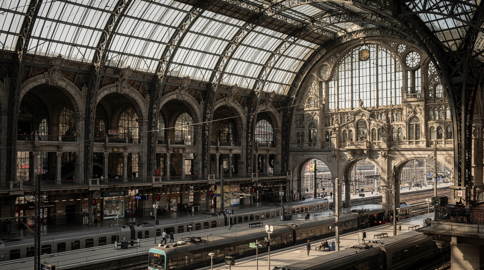 Antwerp day trip from Brussels: diamonds, Rubens and style
