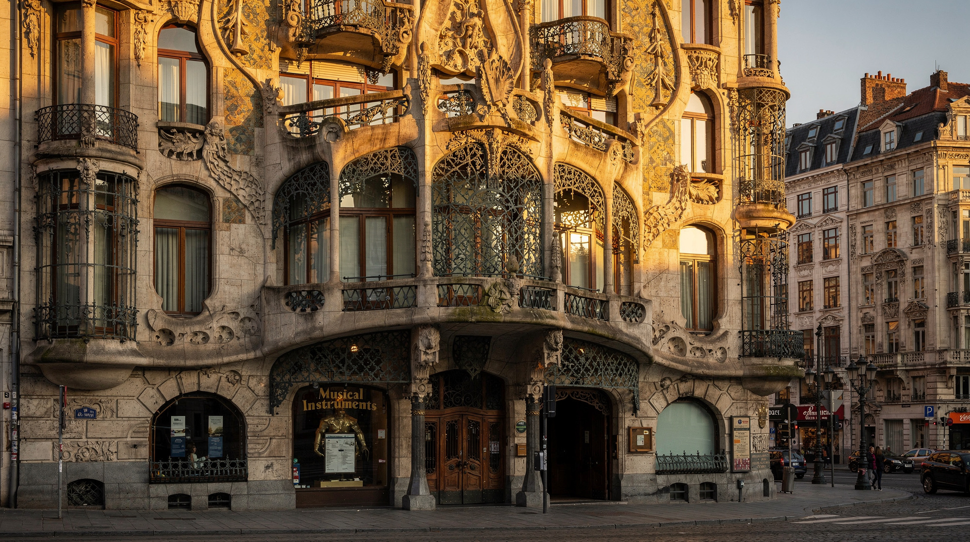 Musical Instruments Museum (MIM): Art Nouveau and music — The MIM, Brussels' Musical Instruments Museum — a world-class collection in a st
