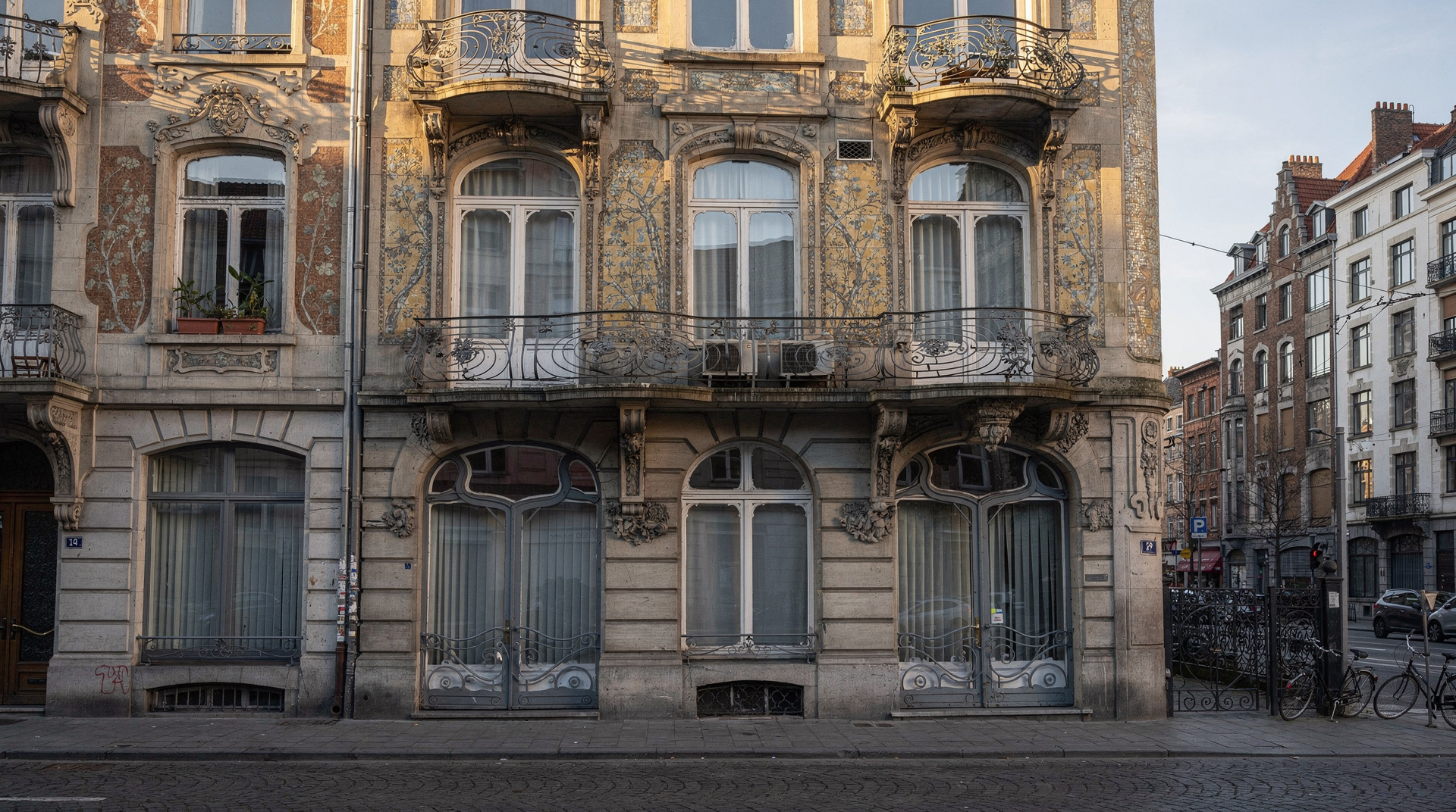 Victor Horta's houses in Brussels: the UNESCO masterpieces — A guide to Victor Horta's Art Nouveau houses in Brussels — the four UNESCO-liste